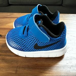 Baby Nike Velcro Shoes